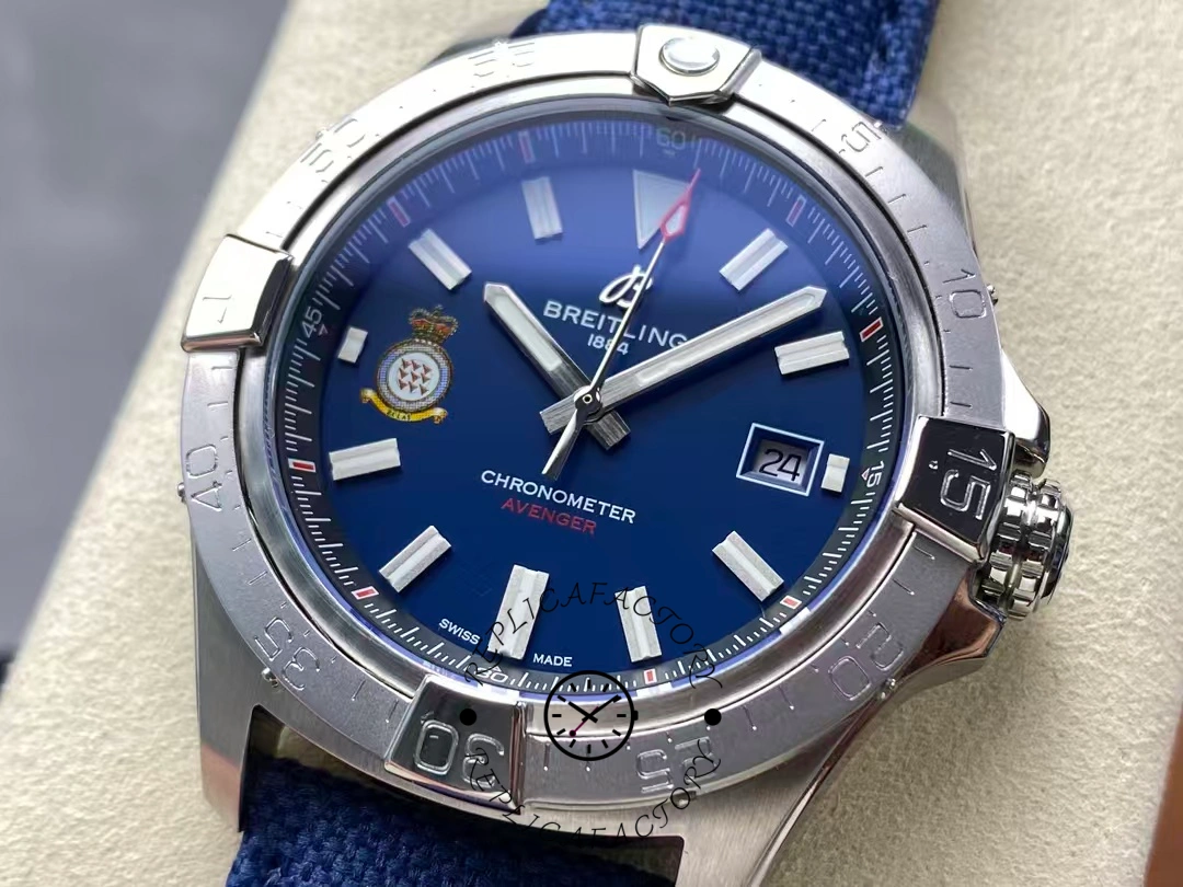 Breitling Avenger Automatic 42mm A173281A1C1X1 Blue Dial Replica