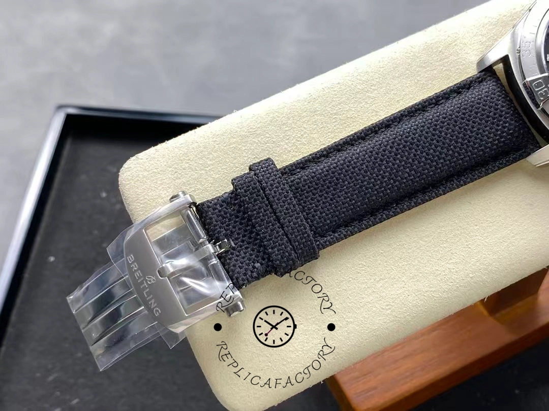 Breitling Avenger Automatic A17328101B1X1 42 Black Dial Replica