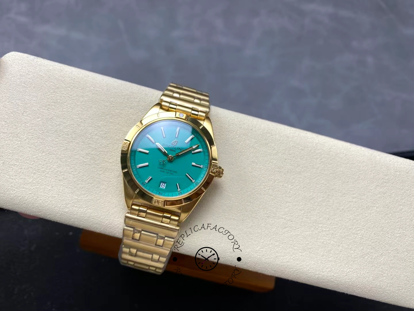 Breitling Chronomat Automatic 36mm K103801A1L1K1 Yellow Gold Replica