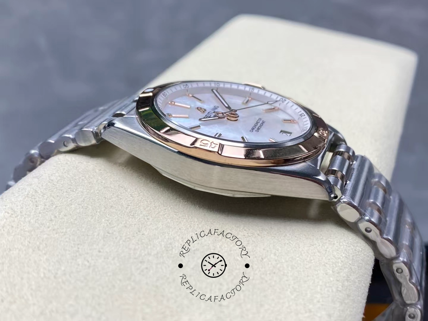 Breitling Chronomat Automatic 36 MOP Dial U10380101A2U1 Replica