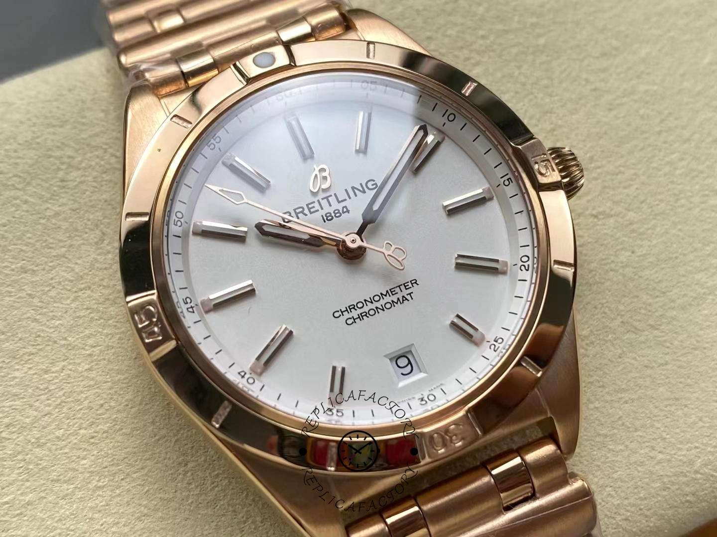 Breitling Chronomat Automatic 36mm R10380101A1R1 Replica