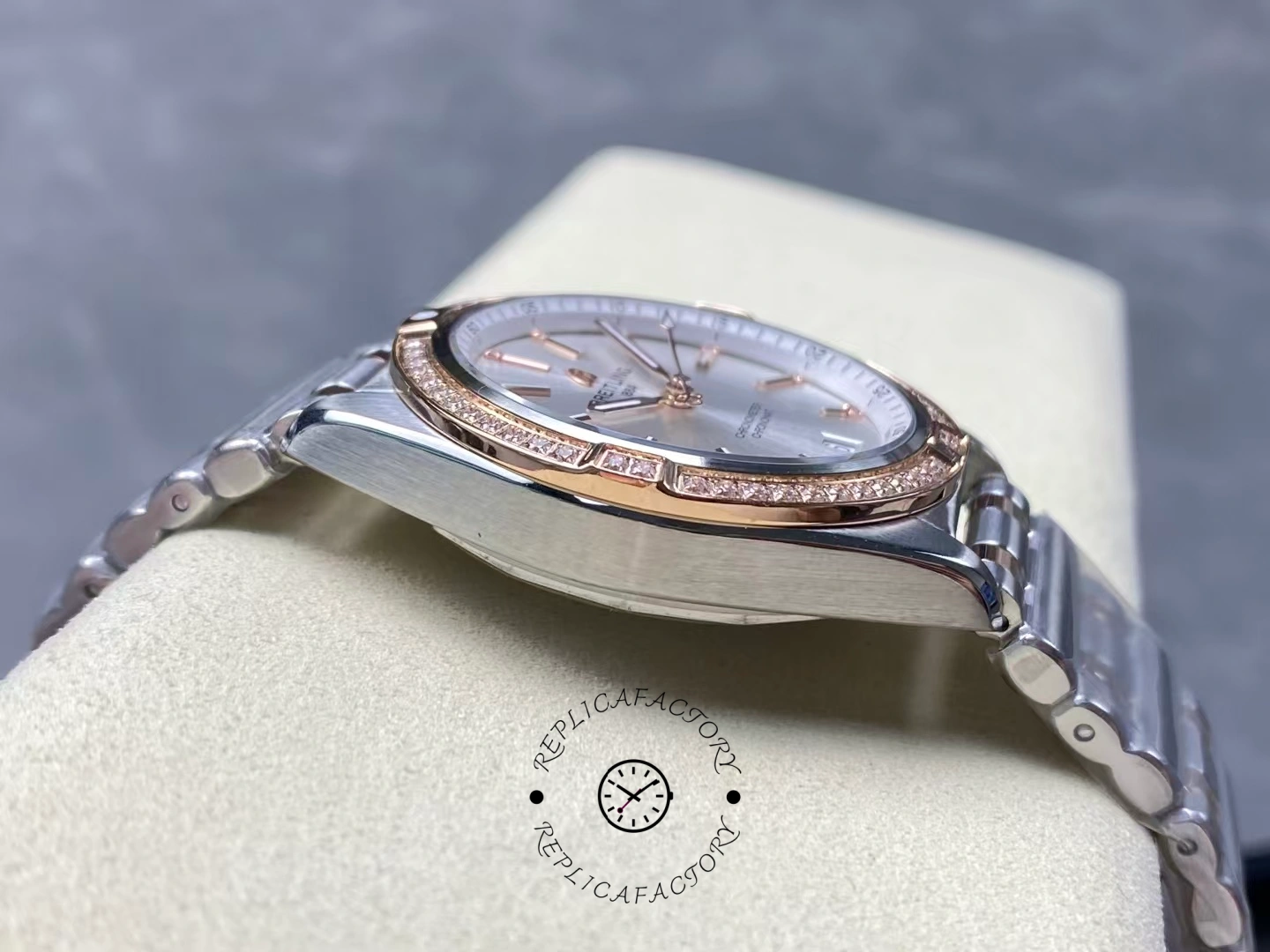 Breitling Chronomat Automatic U10380591A1U1 Silver Dial 36mm Replica