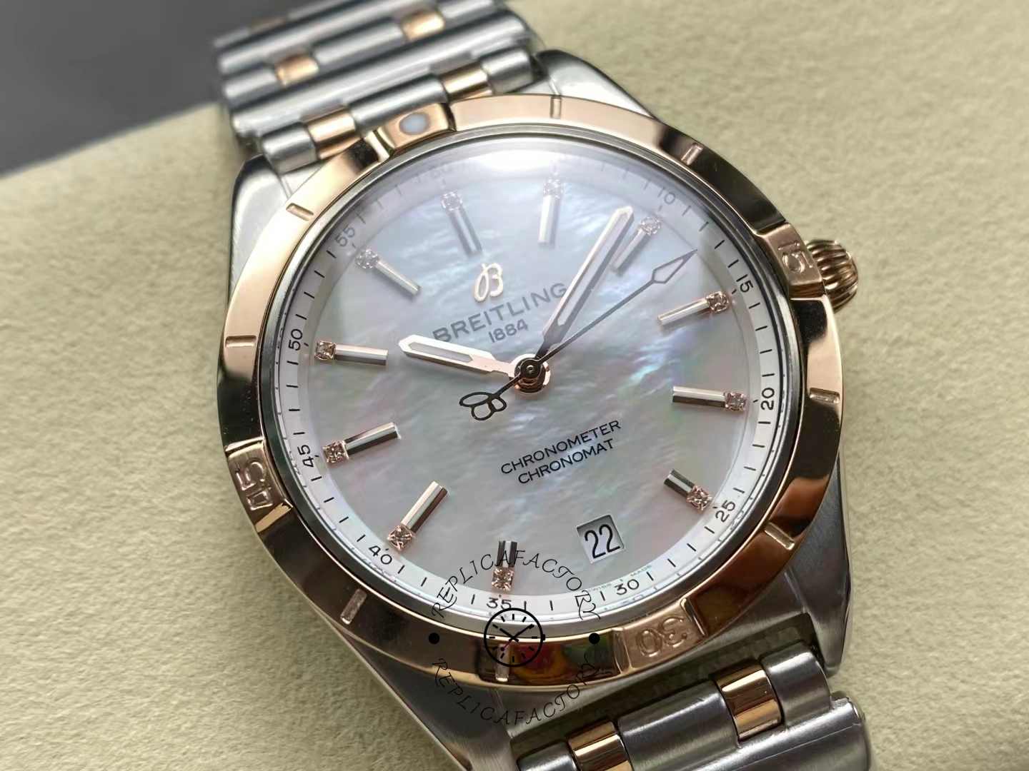 Breitling Chronomat Automatic 36 MOP Dial U10380101A2U1 Replica