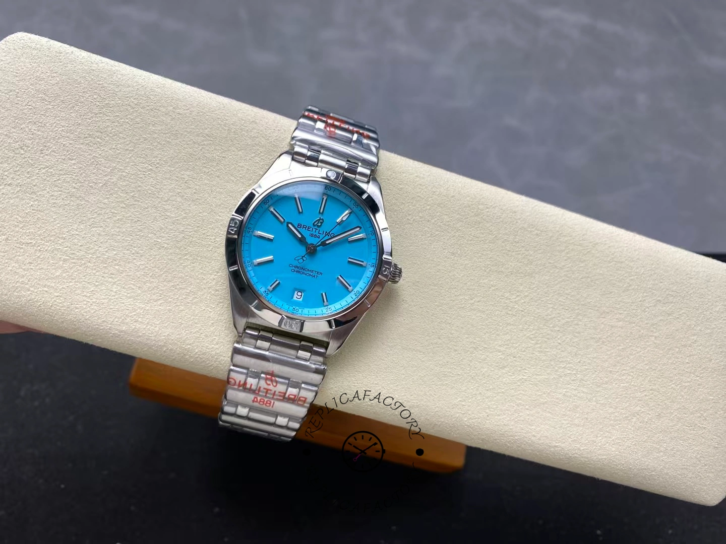 Breitling Chronomat Automatic 36mm A103803A1L1A1 Replica