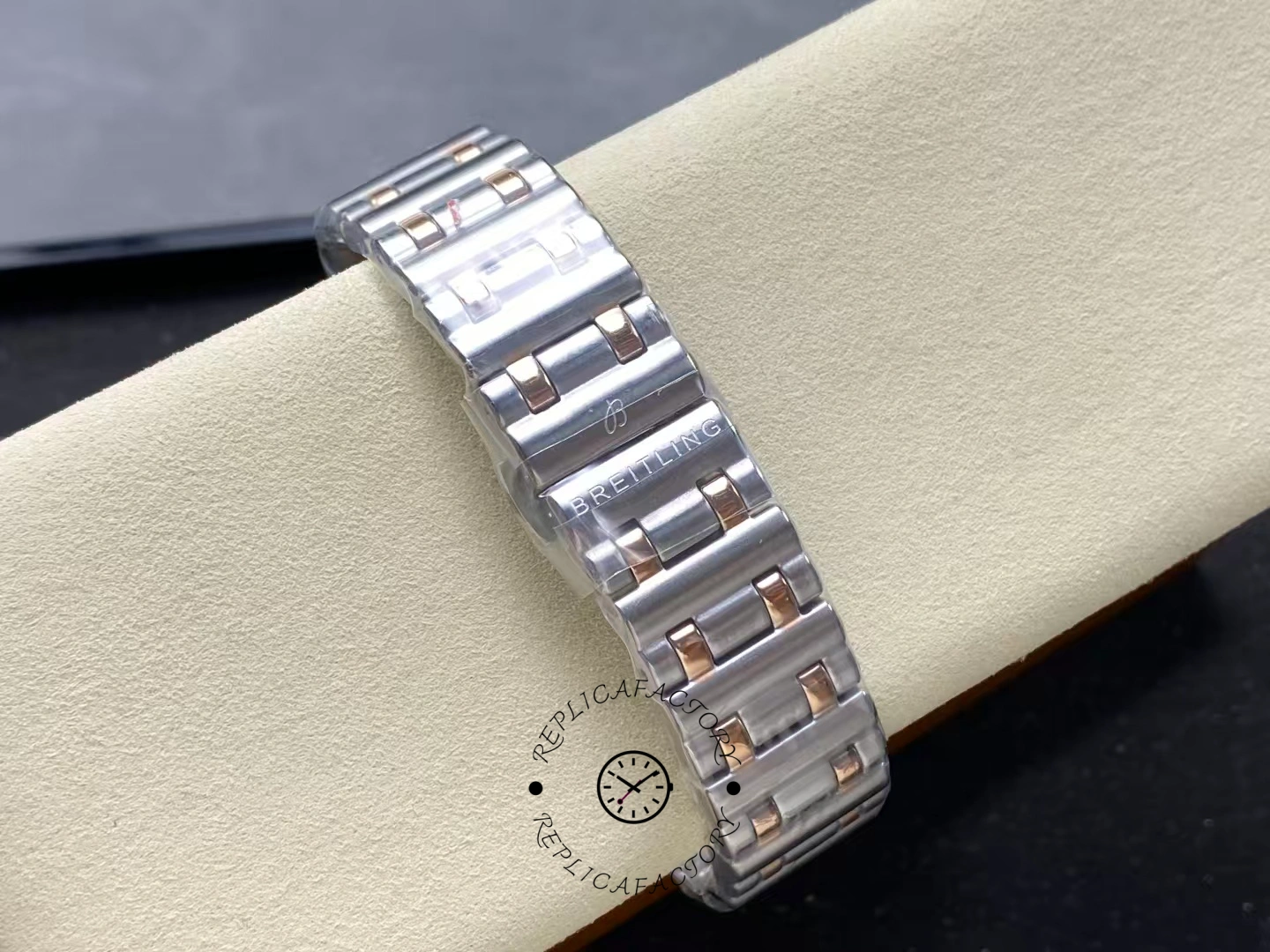 Breitling Chronomat Automatic 36 MOP Dial U10380101A2U1 Replica