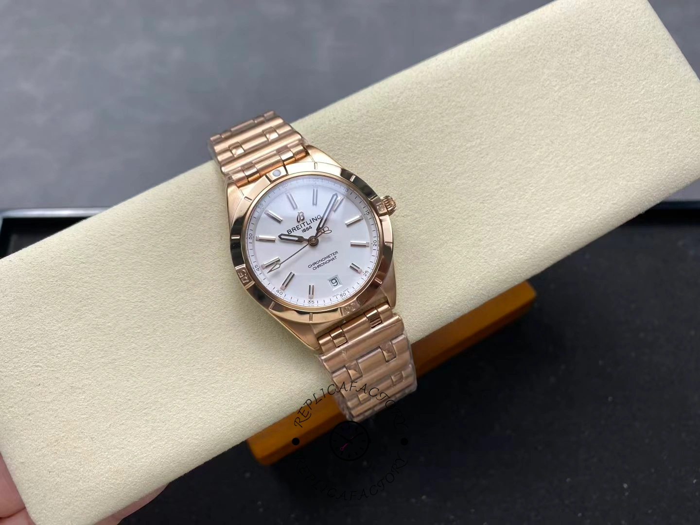 Breitling Chronomat Automatic 36mm R10380101A1R1 Replica