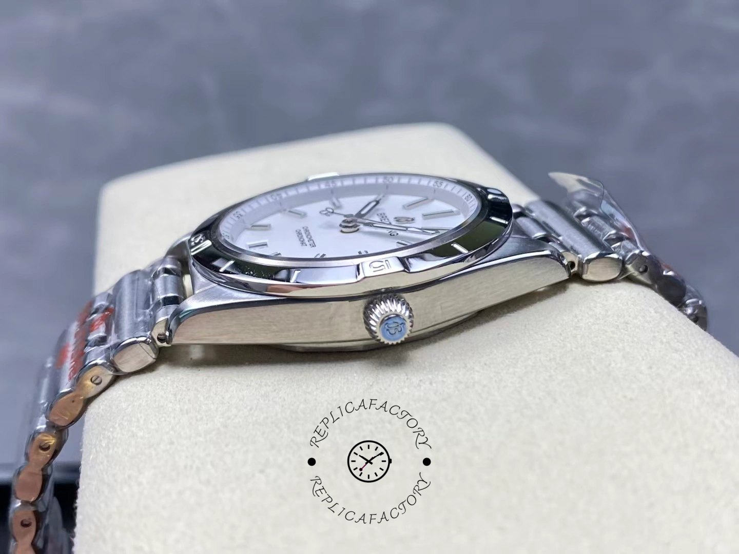 Breitling Chronomat A10380101A3A1 36mm Automatic White Dial Replica