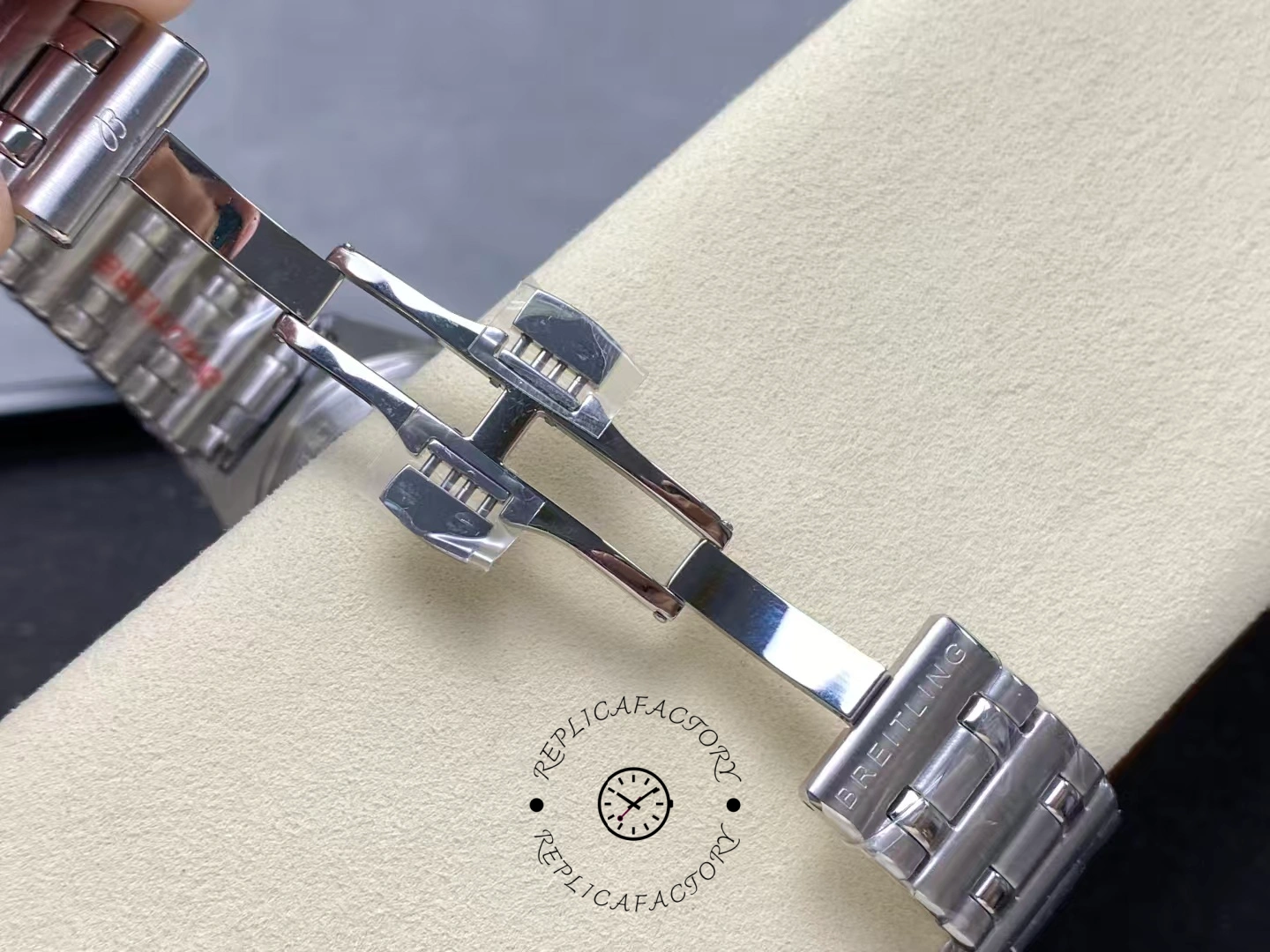 Breitling Chronomat Automatic 36mm Mint Green A10380101L1A1 Replica