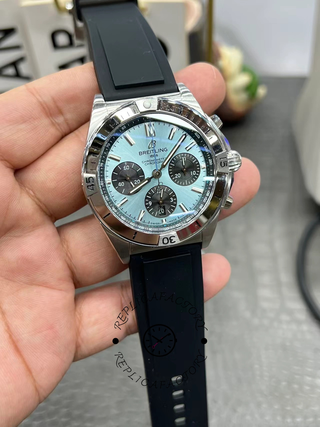 Breitling Chronomat B01 42 Ice Blue PB0134101C1S1 Replica