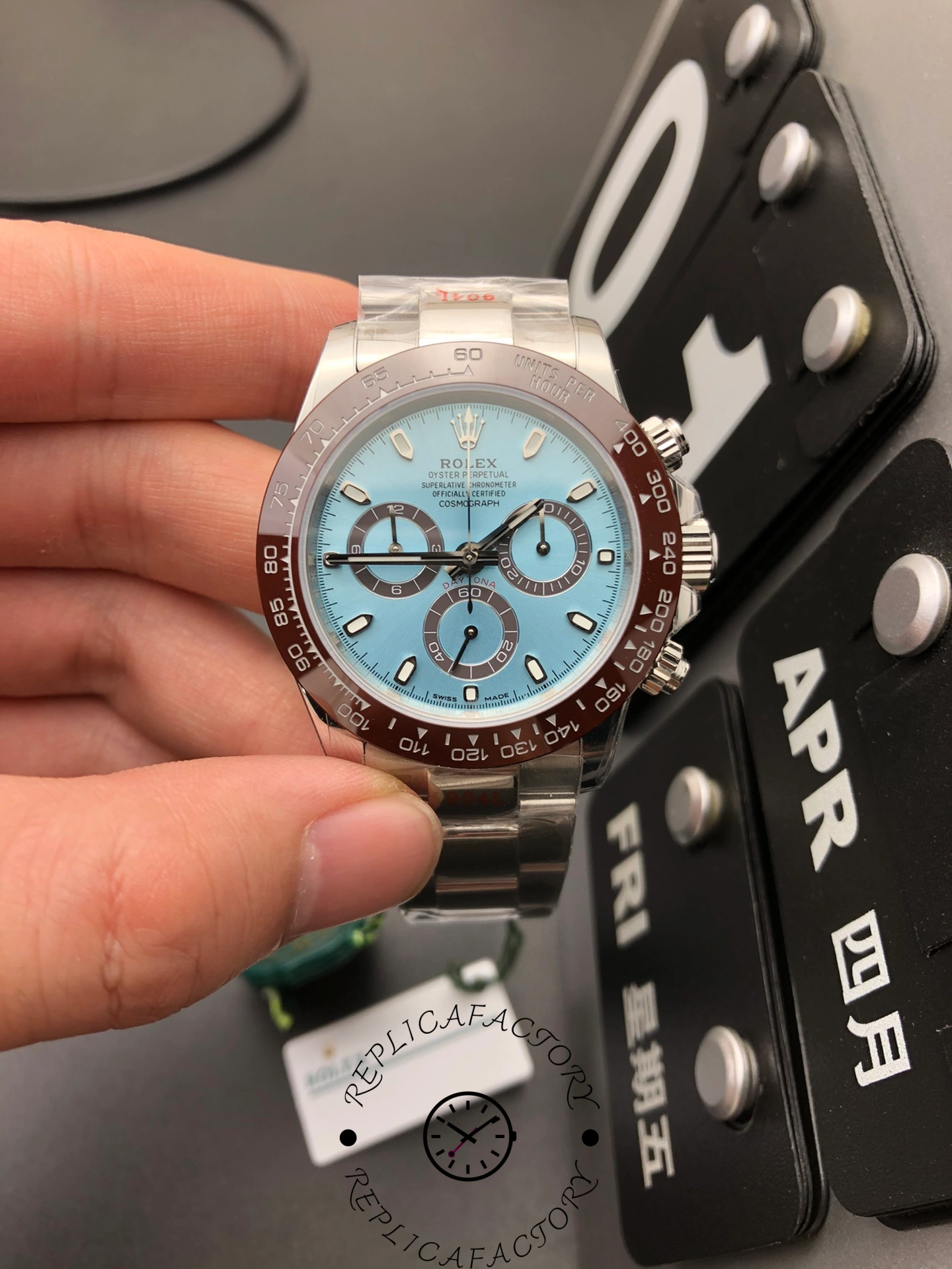 Rolex Platinum Cosmograph Daytona Ice Blue Index Dial Oyster Bracelet 126506 0001