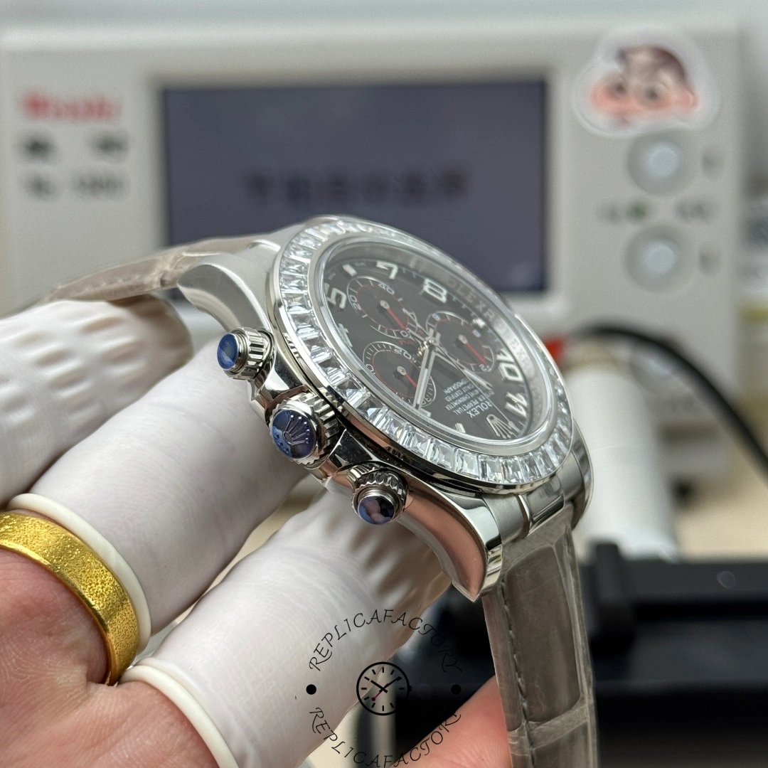 Right side view of Rolex Daytona 116509 showing sapphire cabochon crown.