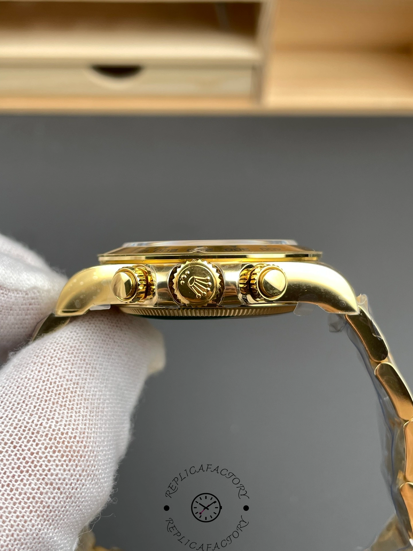 Rolex Daytona 126508 0006 Yellow Gold on Bracelet 1:1 Replica Watch