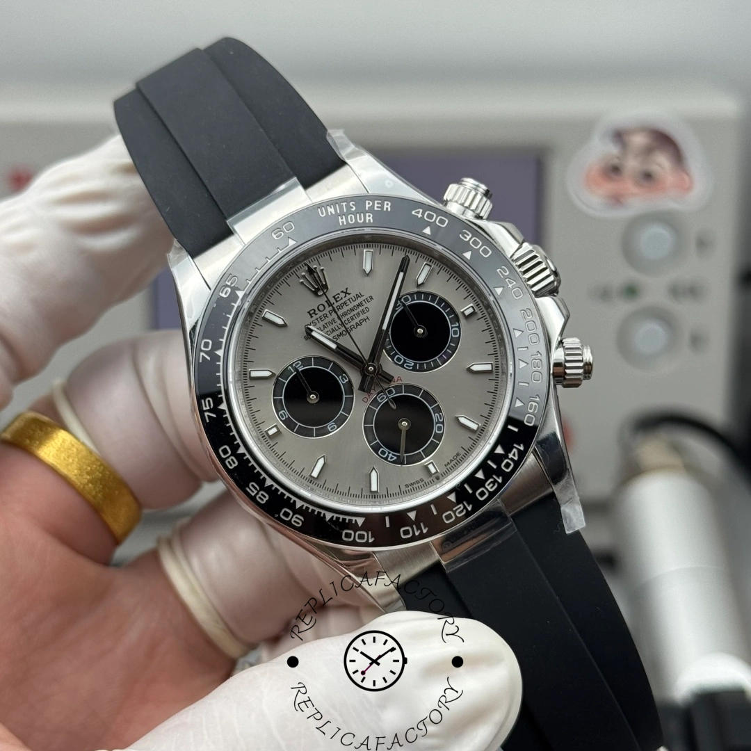 Angled front view of the Rolex Cosmograph Daytona 126519LN-0006 showing the silver dial and contrasting black sub-dials.