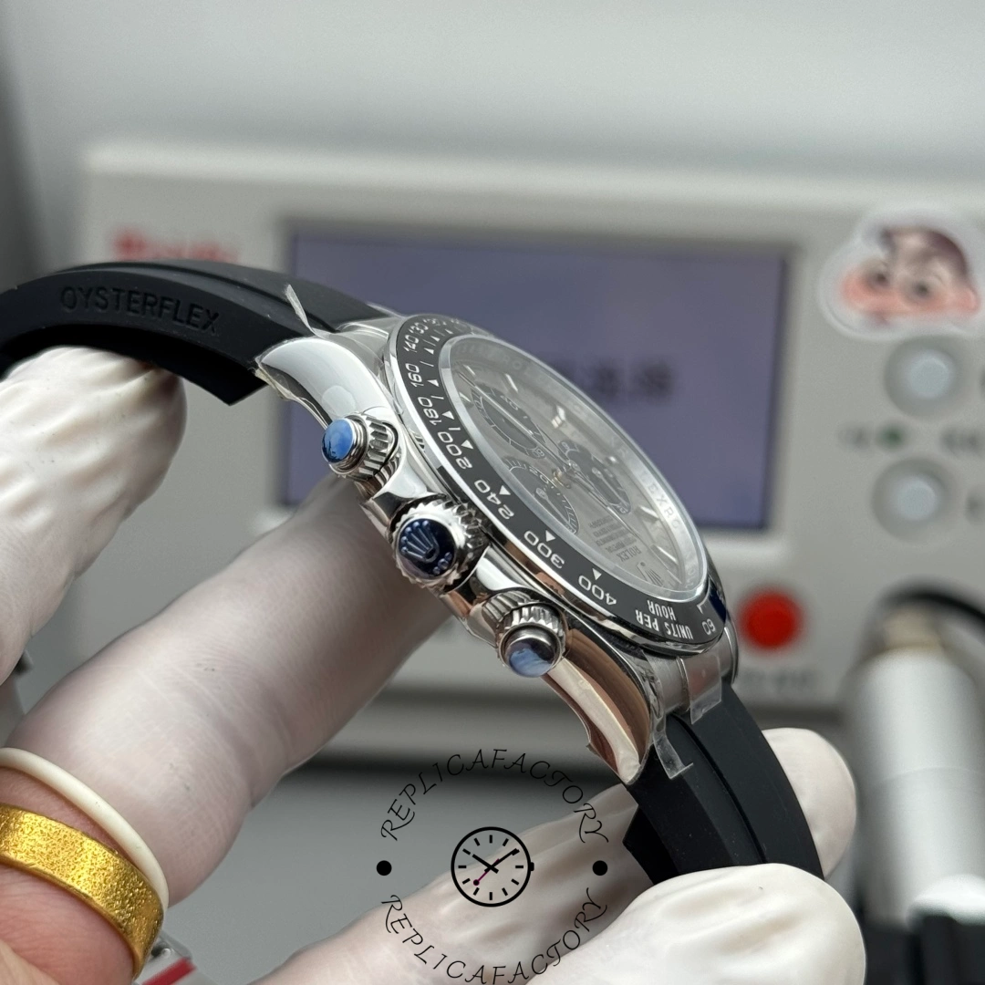 Side view of the Rolex Cosmograph Daytona 126519LN-0006 showing chronograph pushers and screw-down crown with Rolex logo.