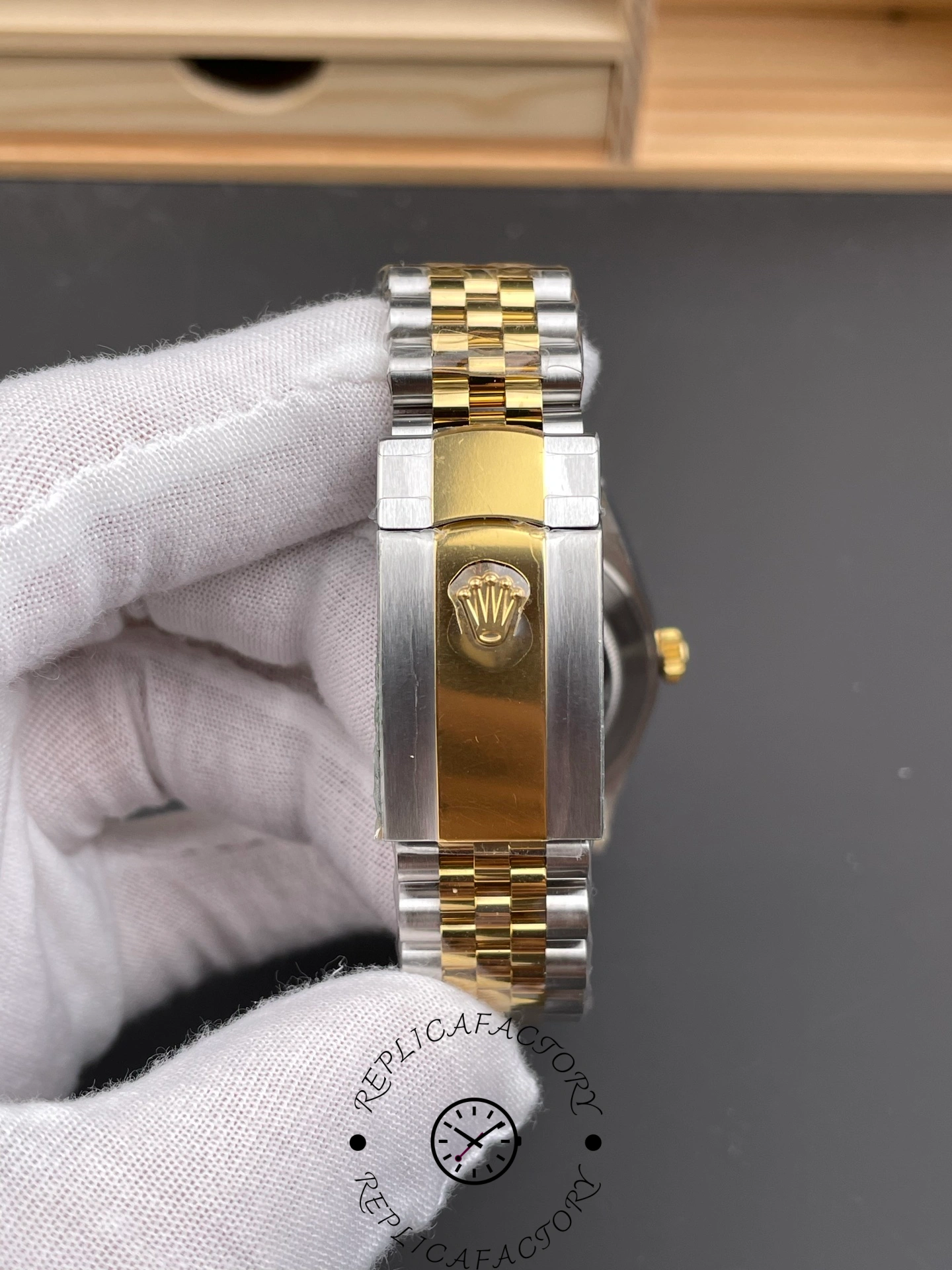 Clasp exterior of ARF Factory Rolex Datejust 41 ref. 126333-0010 showing Rolex crown logo on two-tone Jubilee bracelet.