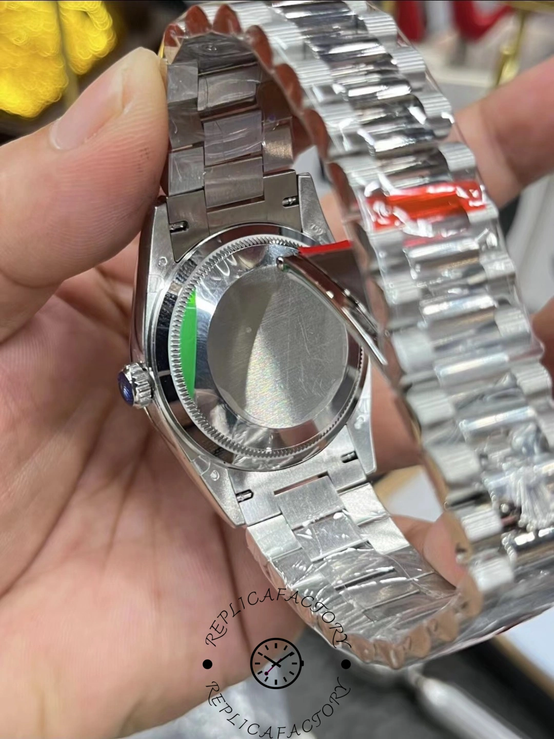 Caseback of Rolex Day-Date 36 118239 white gold President bracelet watch