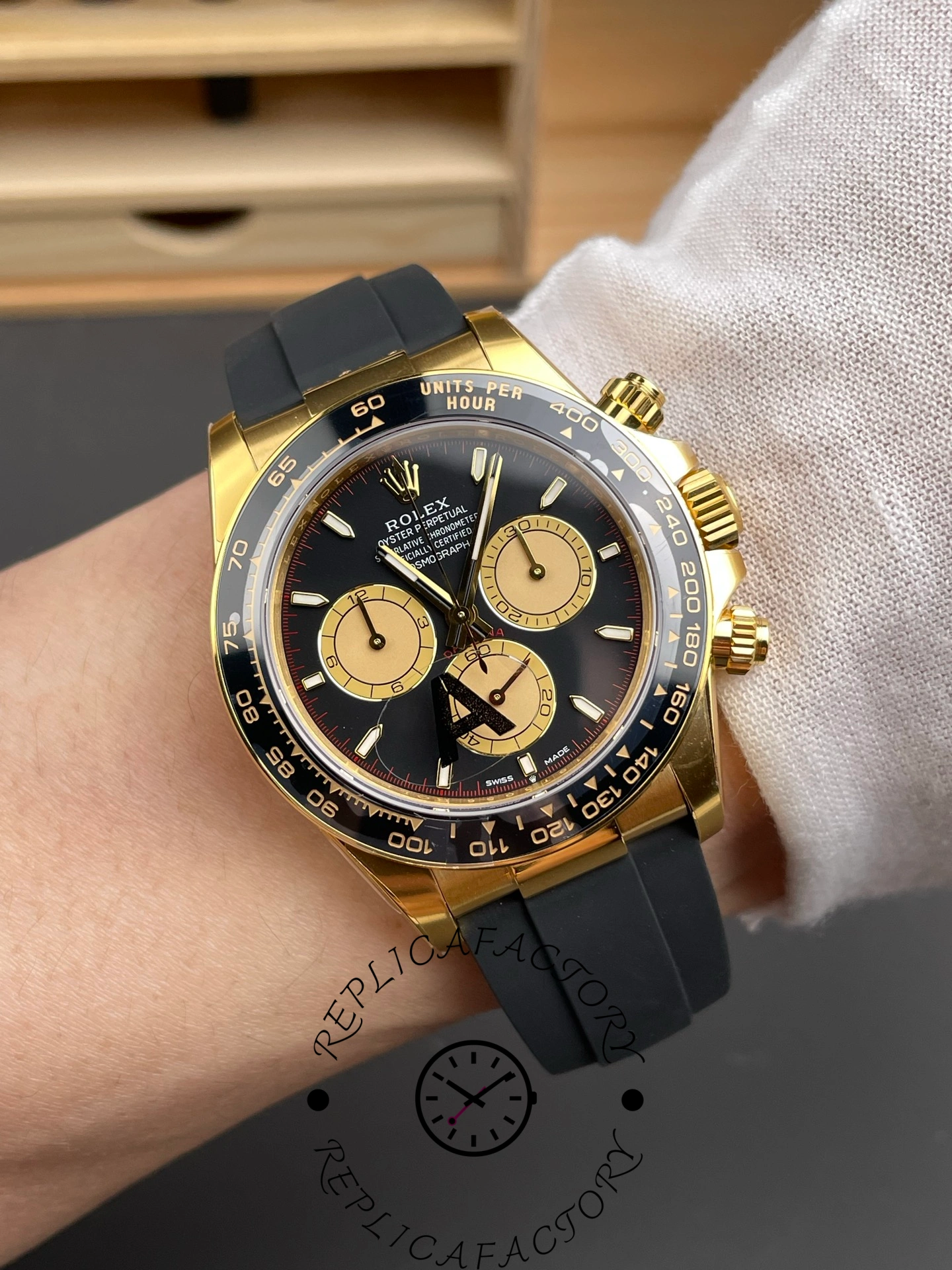 Wrist shot of Rolex Daytona 126518LN 40mm with black Oysterflex strap.