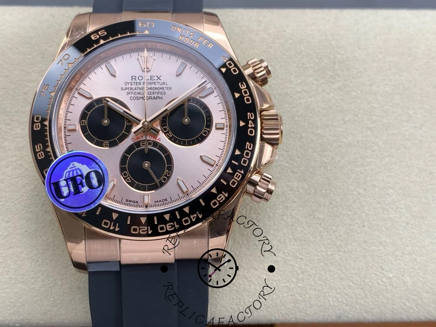 Front view of Rolex Cosmograph Daytona 126515LN Sundust dial on Oysterflex strap.