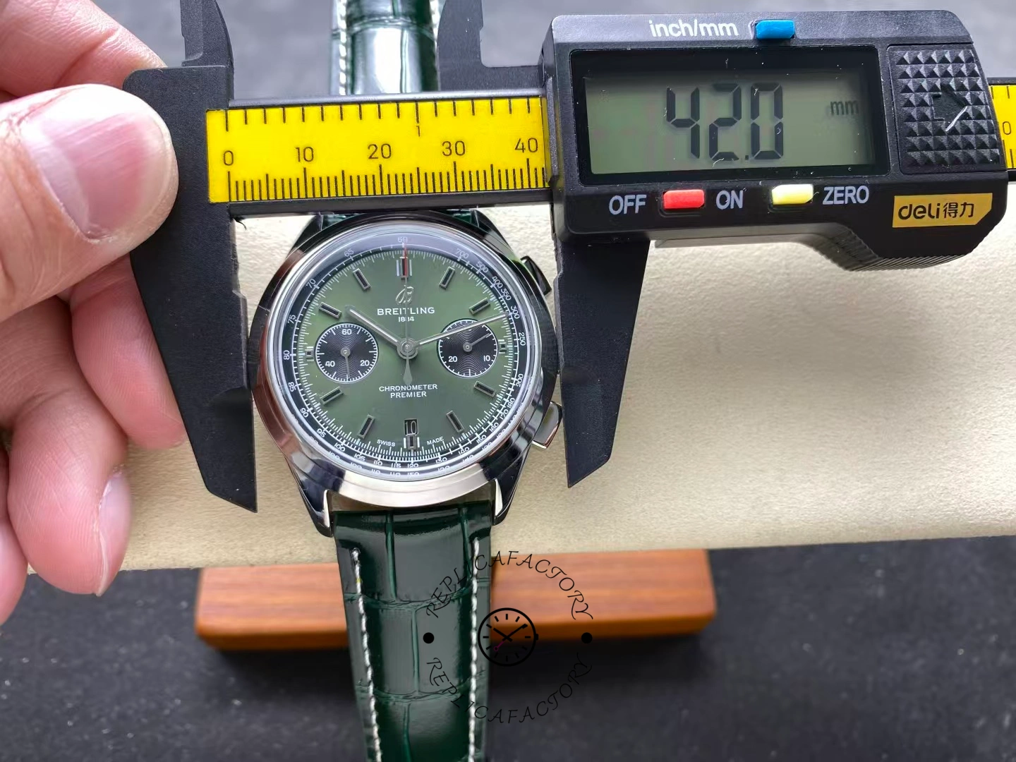 Diameter measurement of Breitling Premier B01 AB0118A11L1X1 showing 42mm case size.