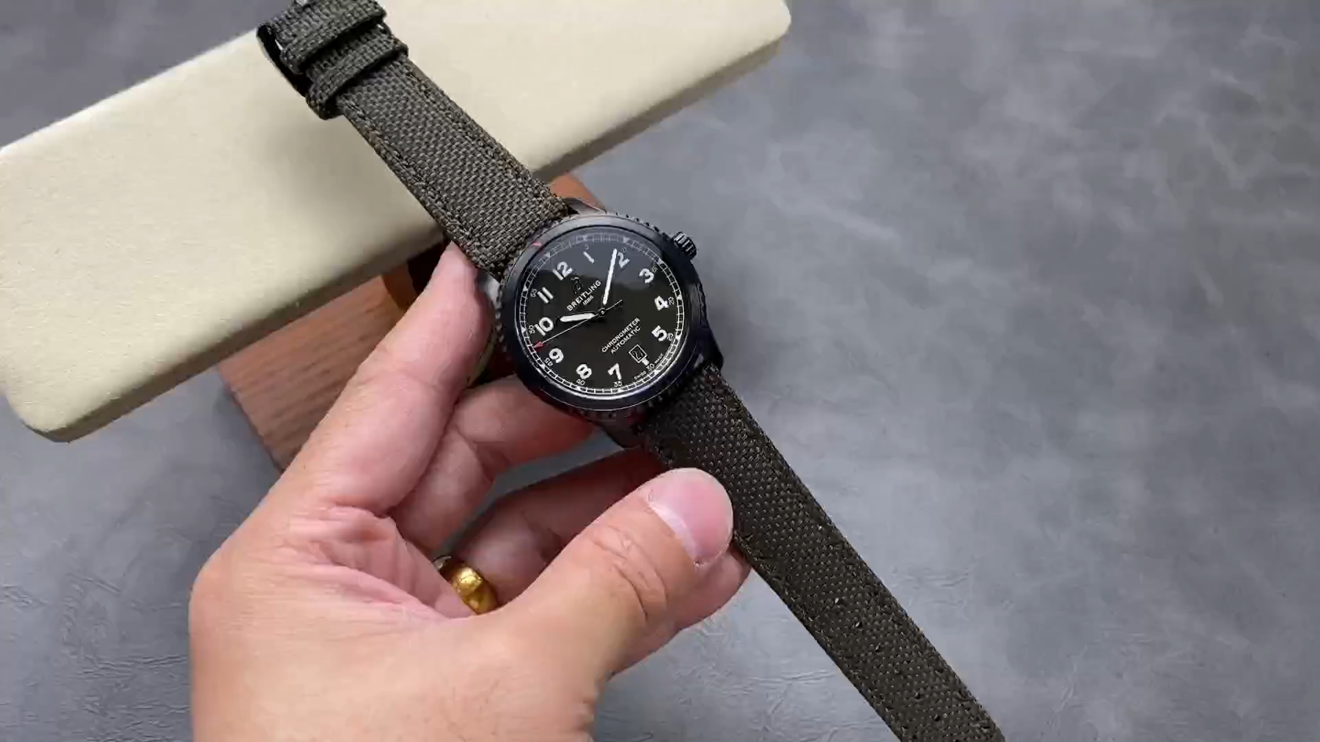 Breitling Navitimer 8 Automatic 41 Curtiss Warhawk M173152A1L1X1 1:1 Clone Green Dial Watch - Video