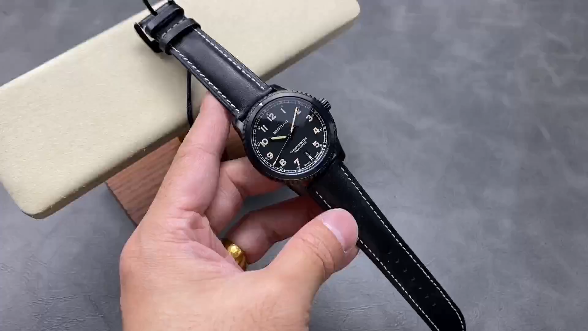 Breitling Navitimer 8 Automatic 41 Black Steel Men's Watch M17314101B1X1 Replica - Video