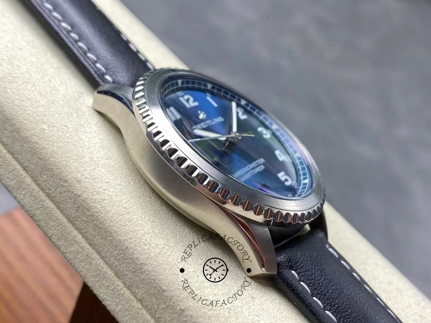 Angled side view of Breitling Navitimer 8 Automatic 41 A17314101C1X2 showing polished bezel.