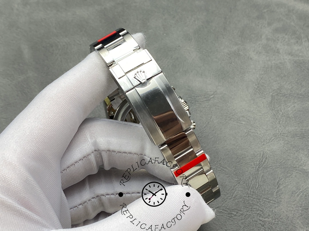 Bracelet clasp view of the Rolex Daytona 126506 featuring the Rolex crown logo.