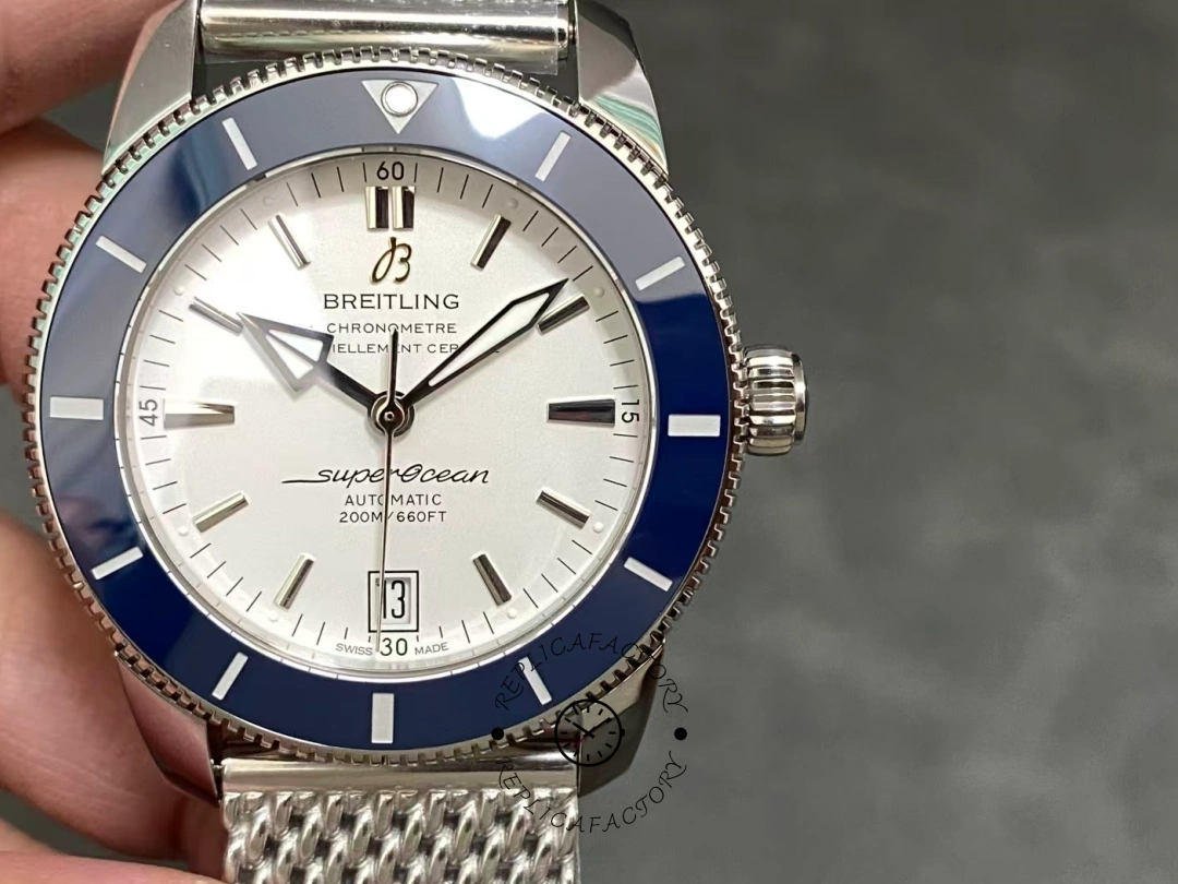 Front view of Breitling Superocean Heritage II B20 AB201016G827-154A showing dial and bezel. - Front view