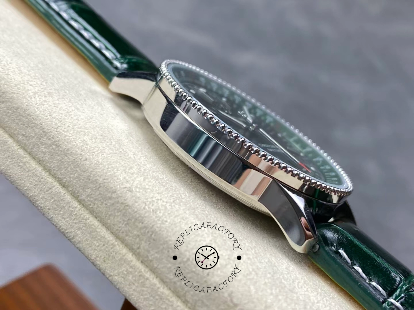 Left side of Breitling Navitimer 41 A17326361L1P1 showing polished stainless case.