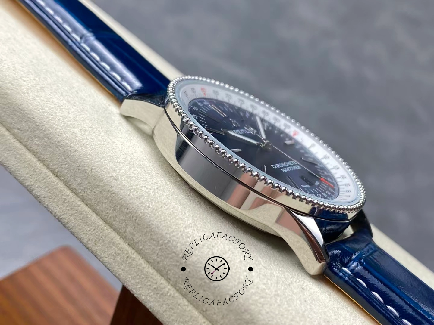 Left side of Breitling Navitimer 38 A17325211C1P1 showing polished case profile.