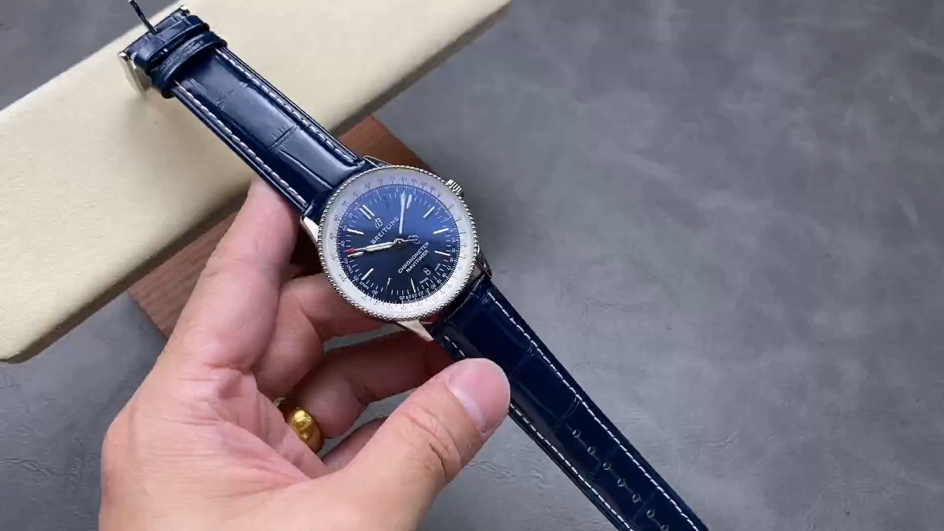 Breitling Navitimer Automatic 41 1:1 Clone A17325211C1P1 Blue Strap Men's Watch - Video