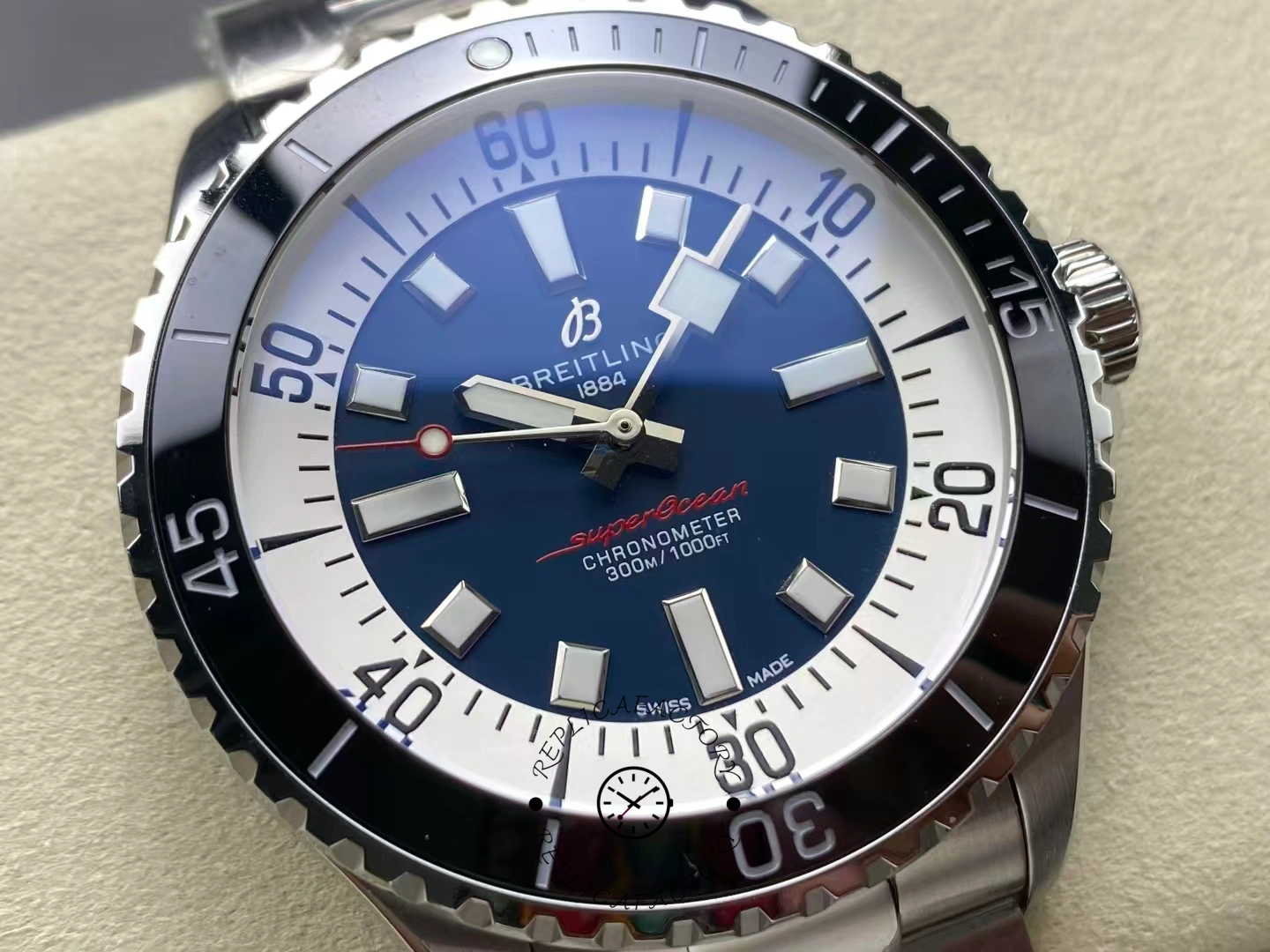 Macro shot of Breitling Superocean 44 A17376211C1A1 dark blue dial with white ring.