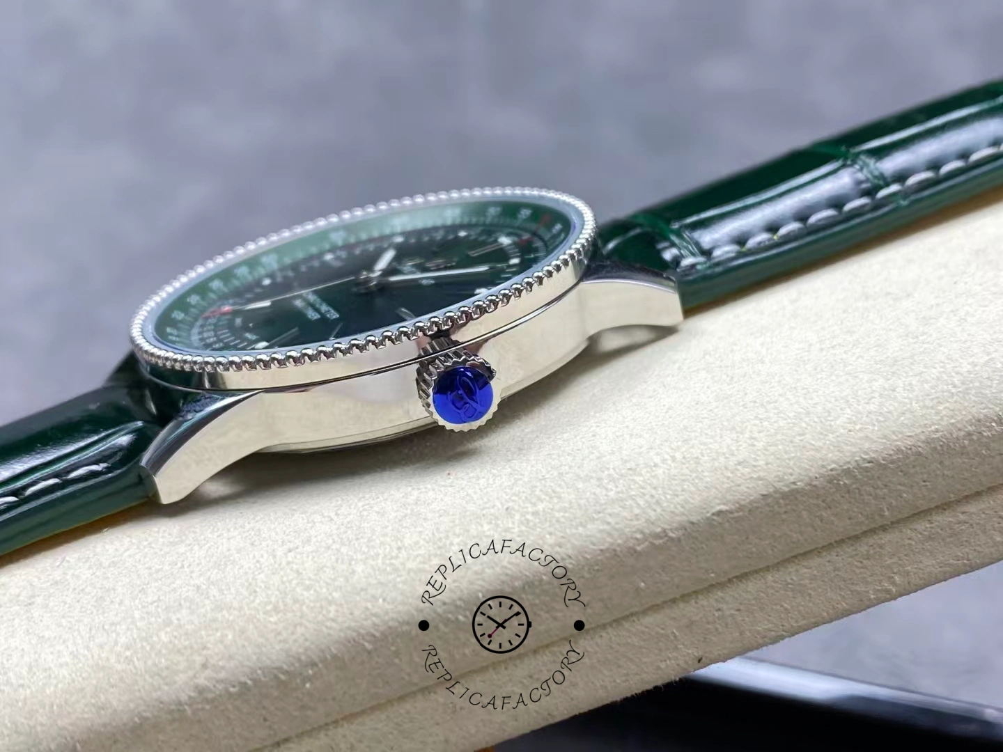 Side view of Breitling Navitimer 41 A17326361L1P1 showing blue crown and case.