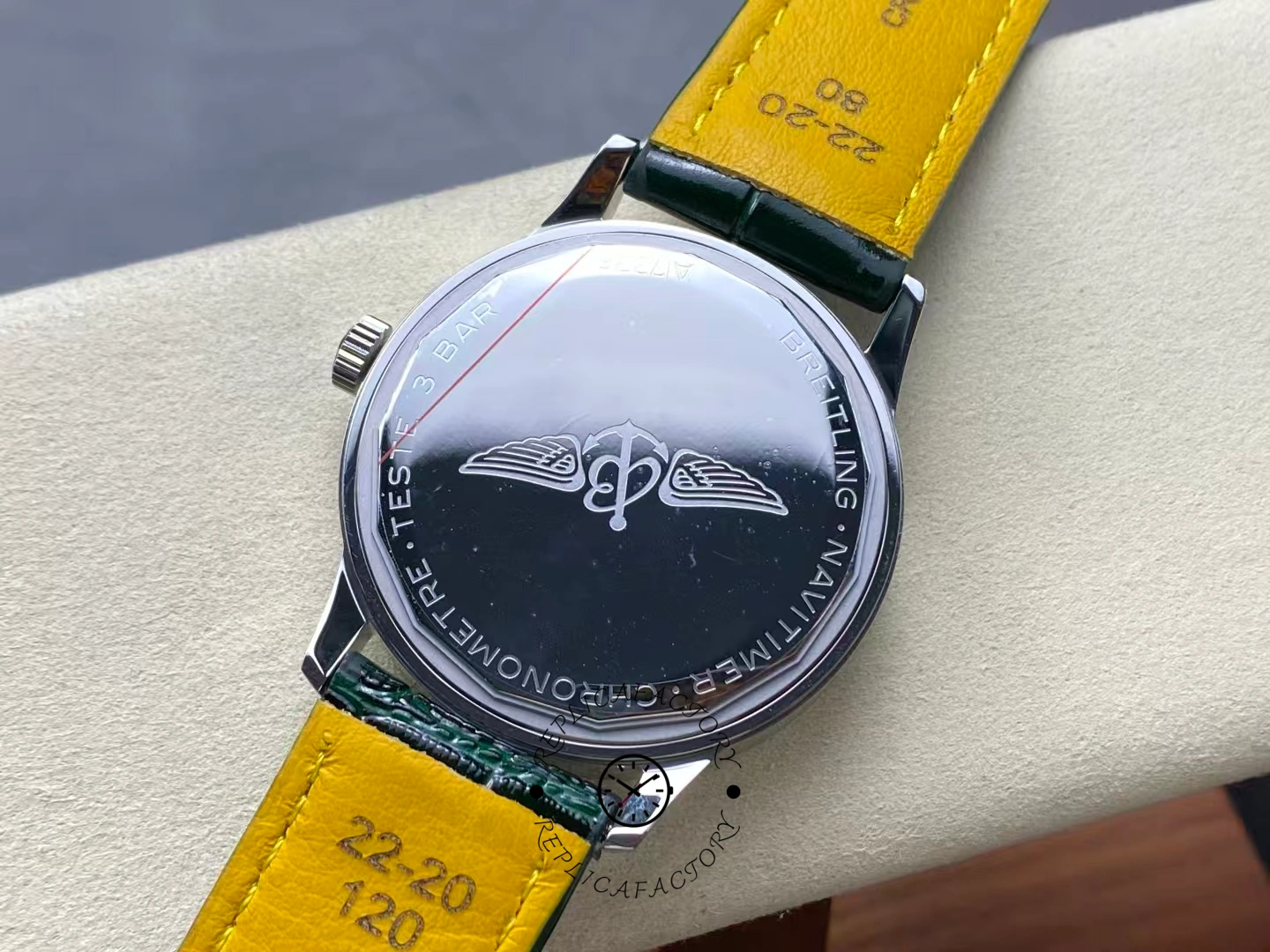 Caseback of Breitling Navitimer 41 A17326361L1P1 with engraved wings logo.