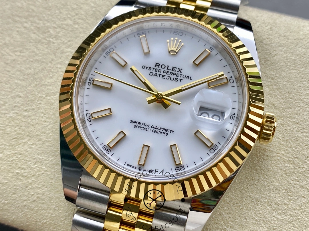 Front view of the Rolex Datejust 126333 white dial with gold hands and indices.