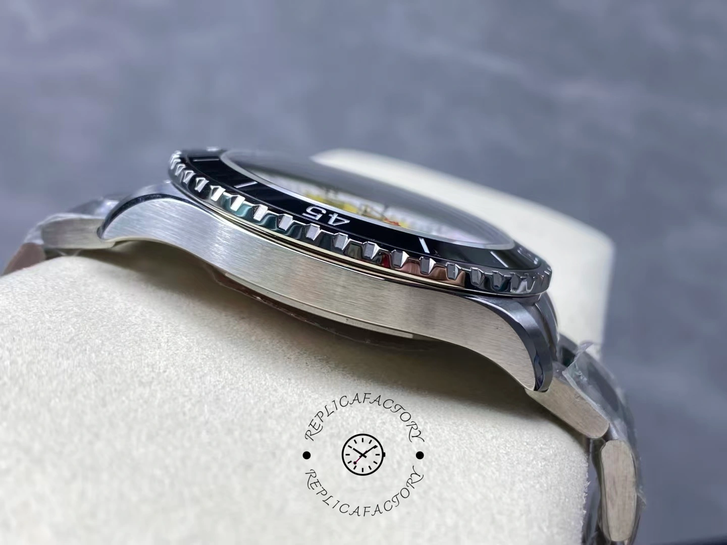 Left side of Breitling Superocean 42 A17375211I1A1 showing brushed case finish.