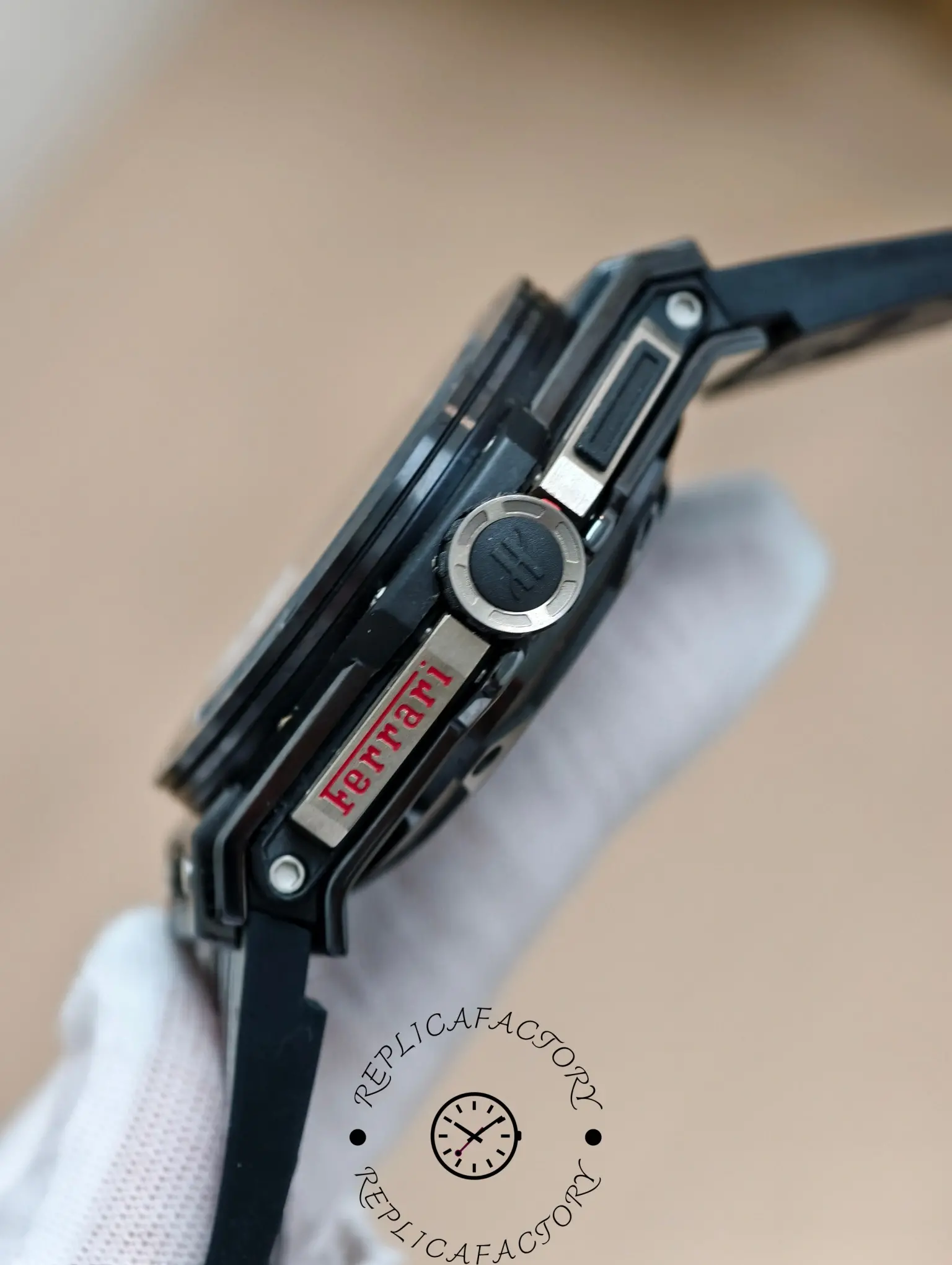 Side view of the Hublot Big Bang 401.FX.1123.VR showing the Ferrari branding on the case.