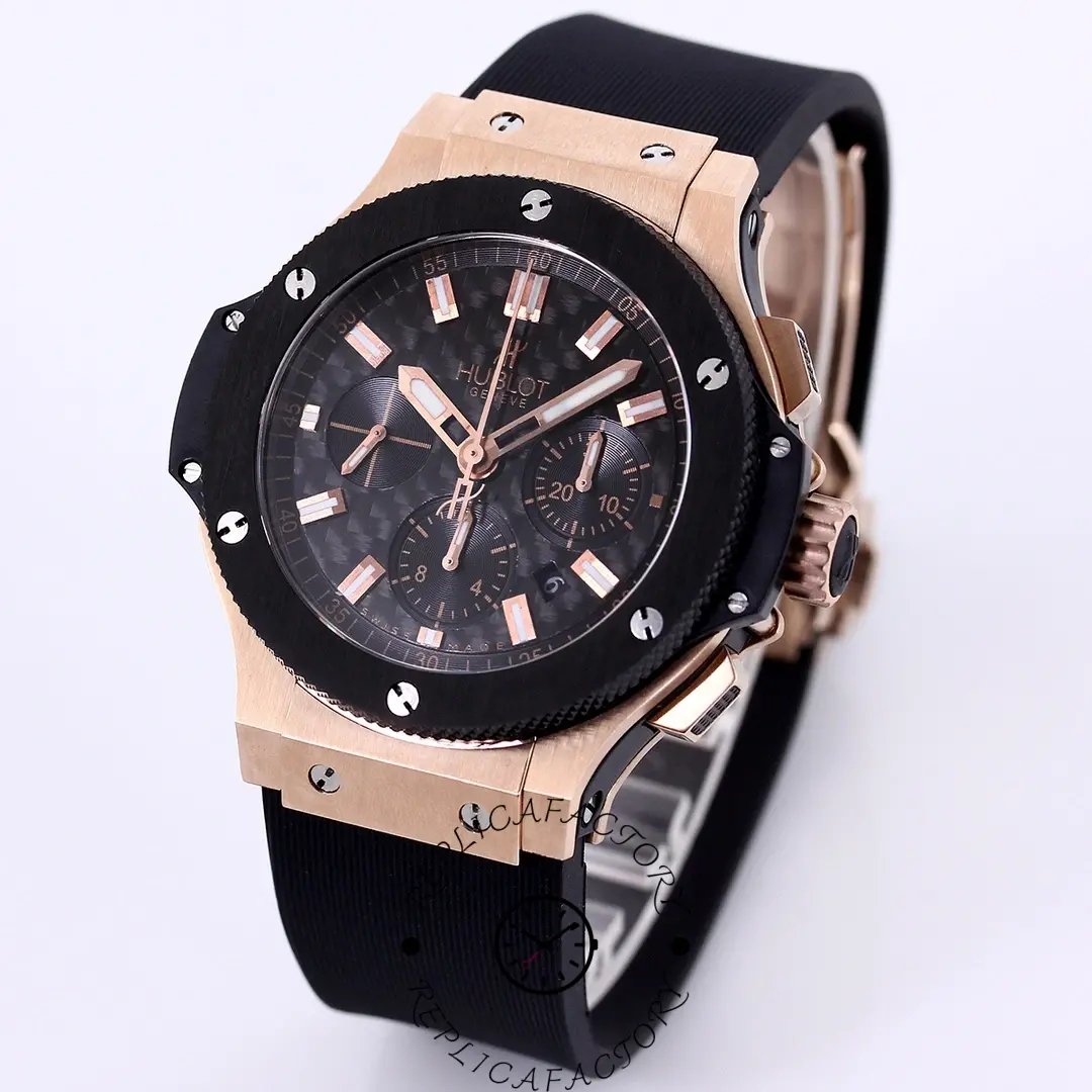 Angled view of Hublot Big Bang 301.PM.1780.RX showing rose-gold case and carbon dial.