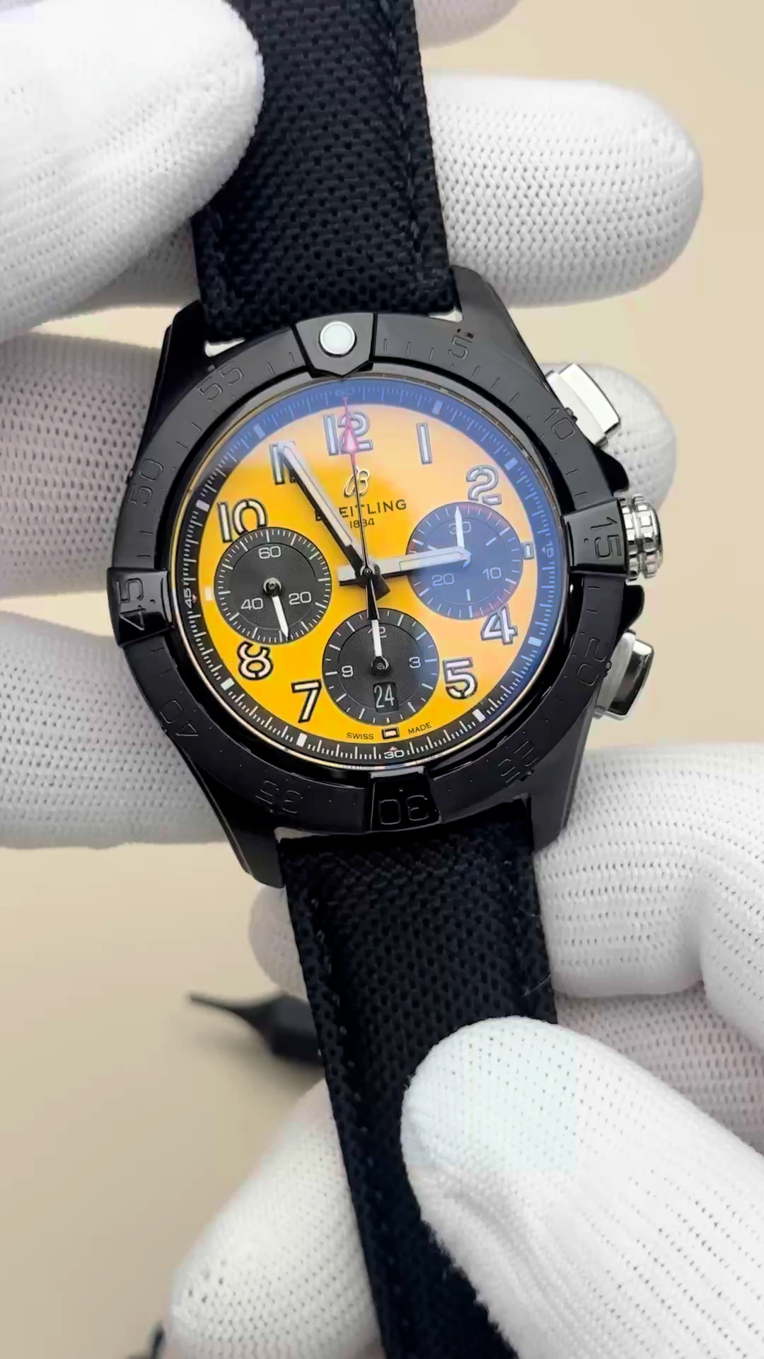 Breitling Avenger B01 Chronograph 44 Night Mission SB0147101I1X2 1:1 Clone - Video