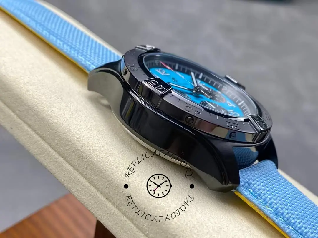 Angled side profile of Breitling Avenger B01 42 SB0146101L1X1 showing case curvature.