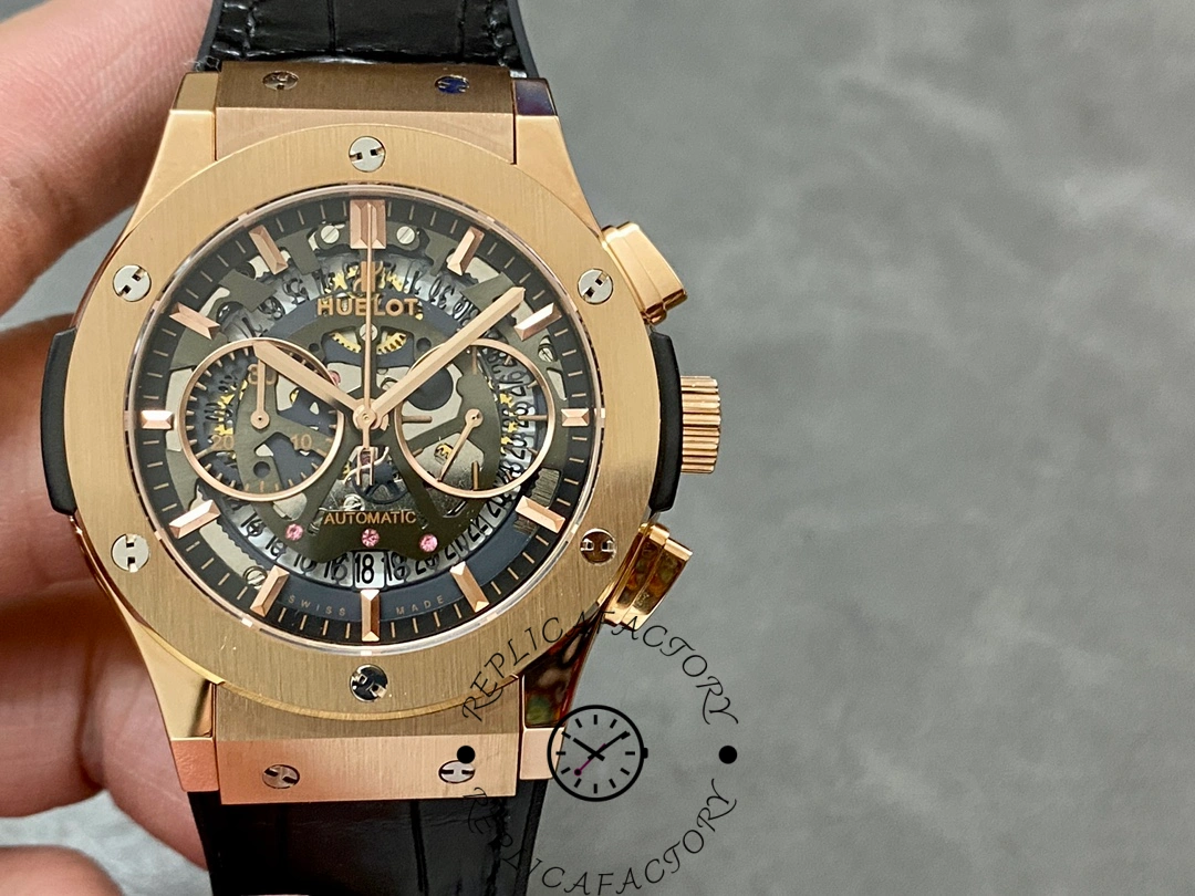 Close-up of Hublot 525.OX.0180.LR replica dial highlighting chronograph subdials.