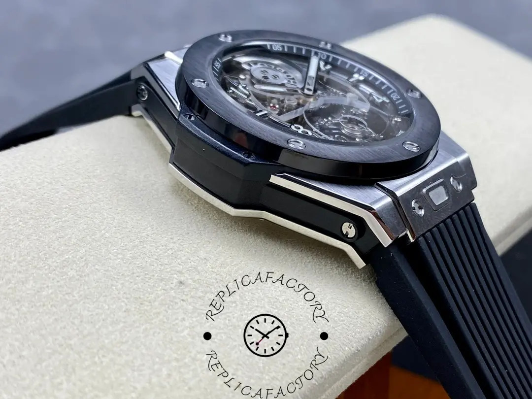 Side profile of Hublot Big Bang Tourbillon 45mm Black Magic replica showing case thickness.