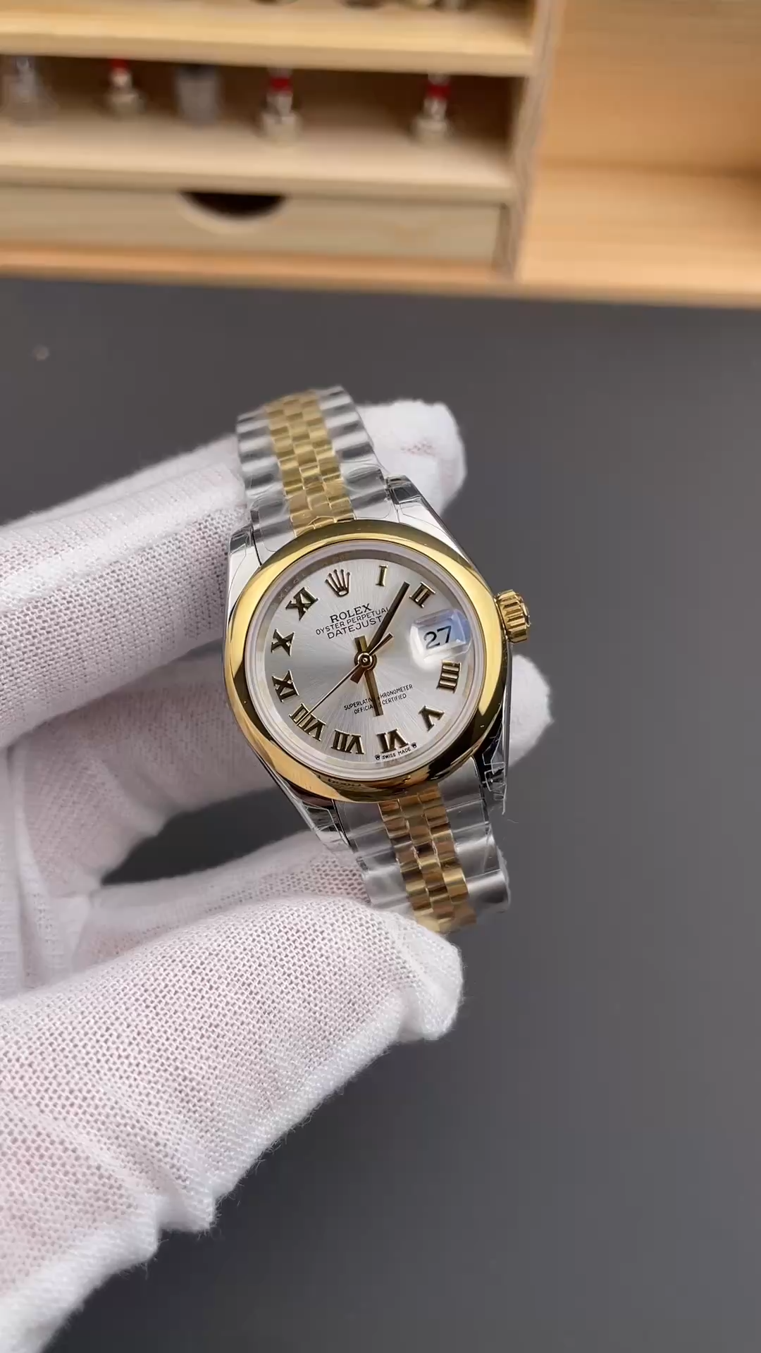 Replica Rolex Lady-Datejust 279163-0005 Video