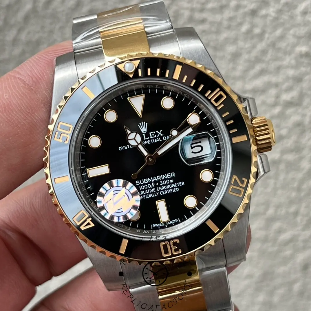 Side angle of Rolex Submariner 116613LN 1:1 clone highlighting case polishing.