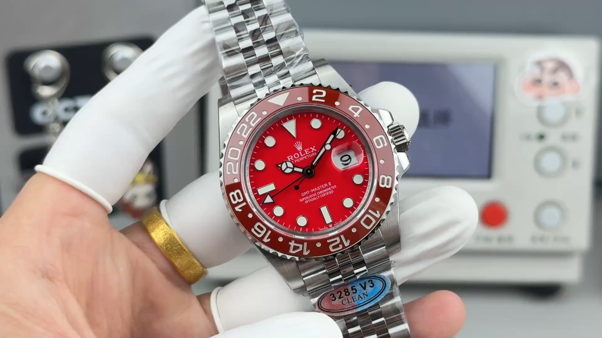 Rolex GMT-Master II 126710 Red Edition Video