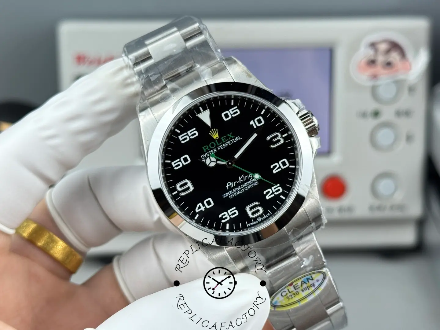 Angled front view of Rolex Air-King 126900 highlighting polished bezel and legible aviation-style dial.