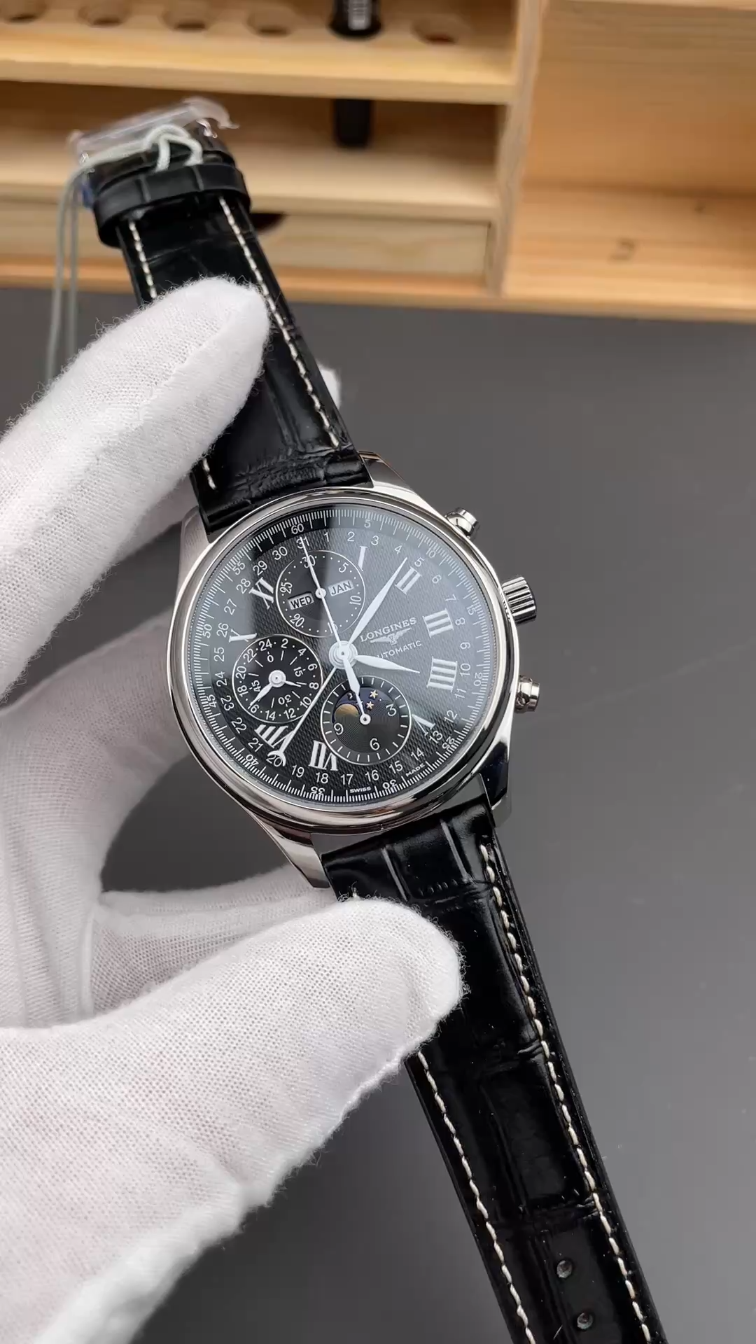 1:1 Clone Longines L2.673.4.51.7 Master Collection Chronograph 42mm Men's Watch