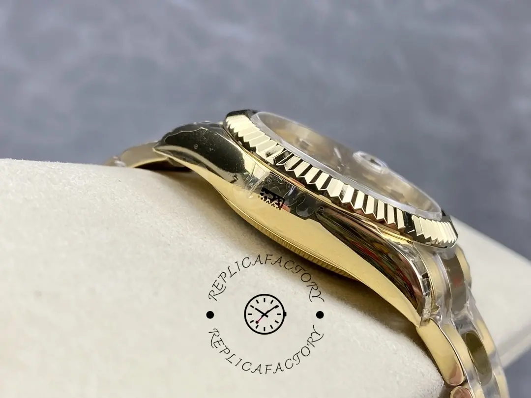 Rolex Sky-Dweller m336938-0001, side profile showing case thickness and fluted bezel edge.