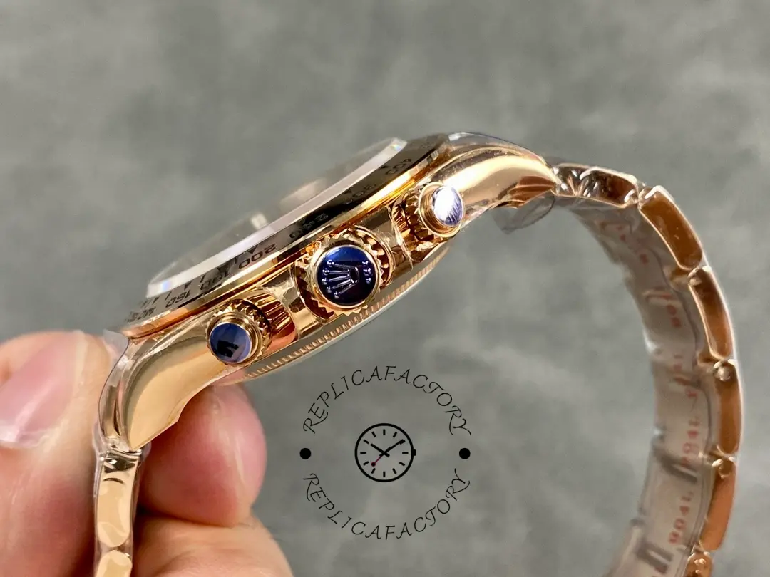 Side profile of Rolex Daytona 126505-0001 showing pushers detail and case finishing.