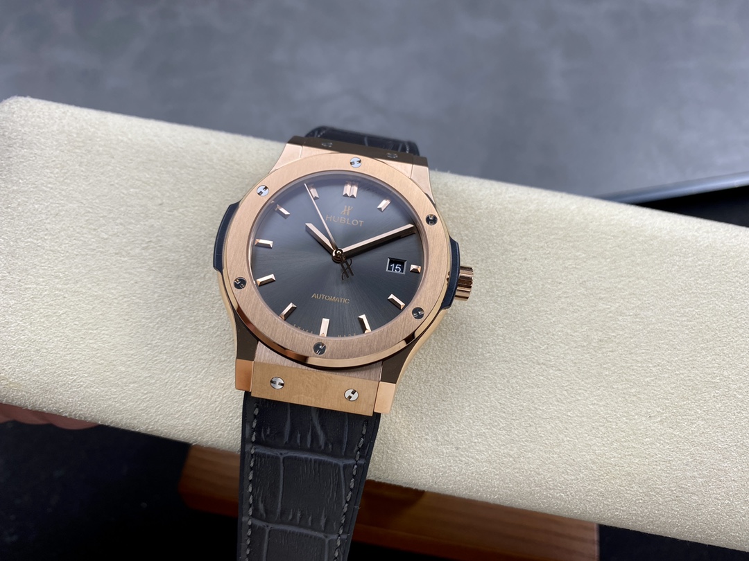 Hublot Classic Fusion 511.OX.7081.LR 45MM